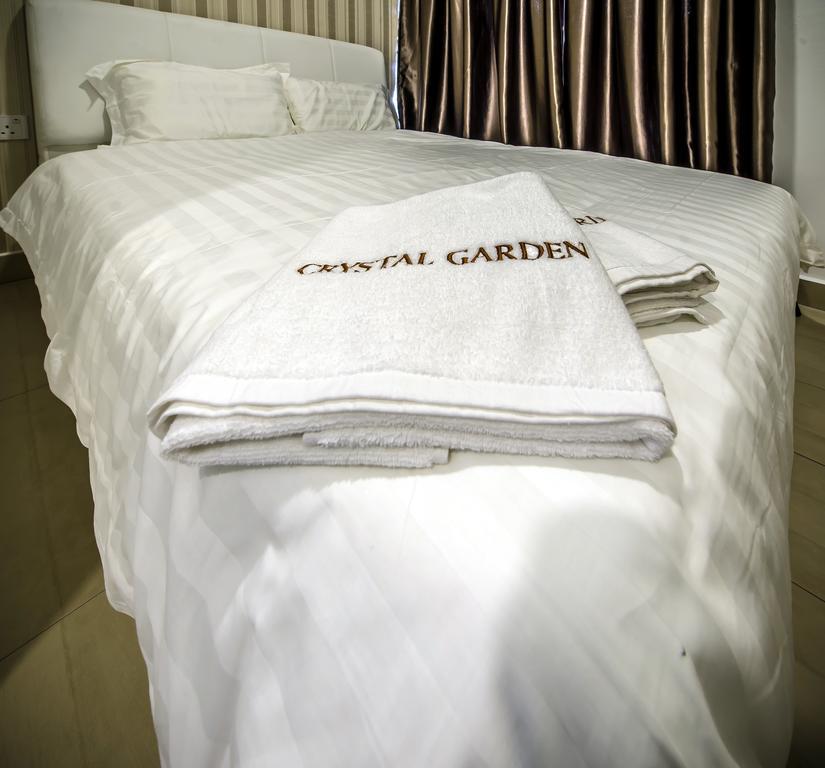 Crystal Garden Hotel - Seri Kembangan Bagian luar foto